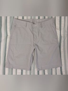 Men's Tommy Bahama Chip Shot  Flat Front 10" Shorts Bala Shark Waist Size 32